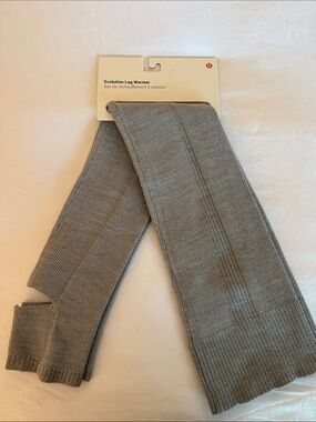 Lululemon Gray Evolution Leg Warmers